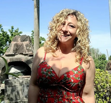 Sabina Di Iorio star images