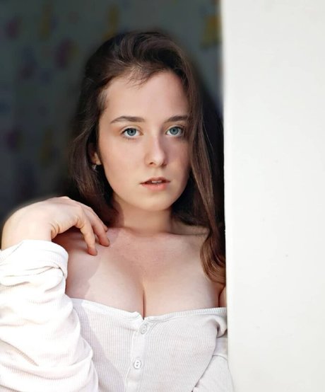 Elizaveta Milyaeva erotic actress gallery