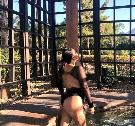 realroses pornstar exclusive picture