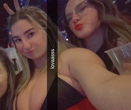 Jolie B model nude pic