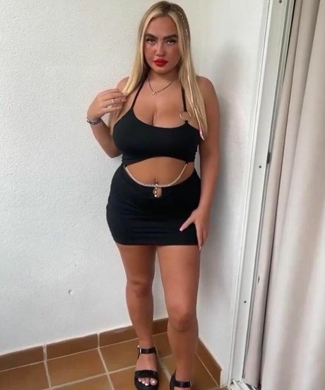 Caoimheeee star porn archive