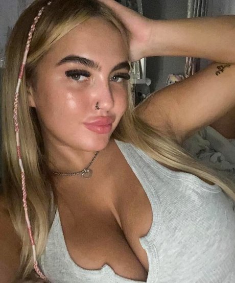 Caoimheeee top model galleries