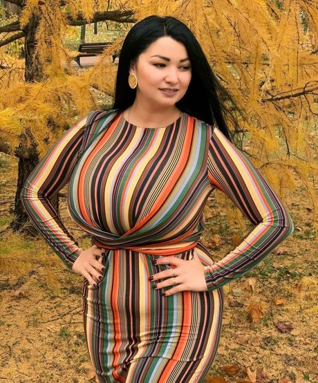 cute shemale onlyfans free nude gallery