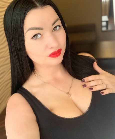 Irina P hot model img