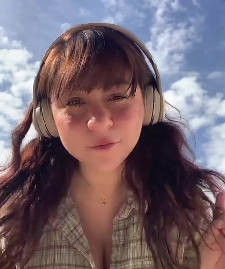 Josahandry Lia sex pornstar image