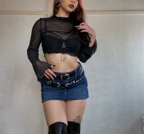 Death Heartt star sex pic