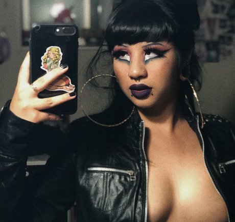 Death Heartt nice actress galleries