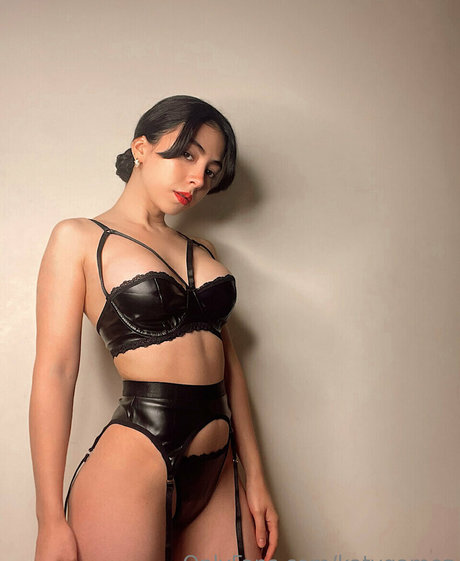Katygamez perfect pornstar pictures