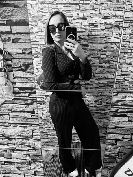 KatrinB nude actress img