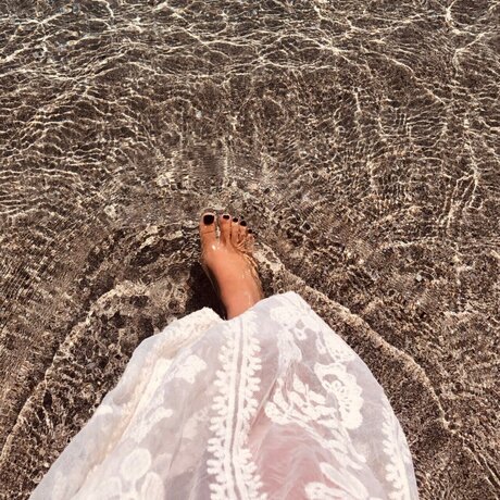 Magic Feet_ art star images