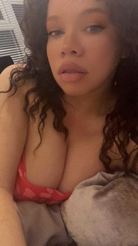 Goldengal pornstar beautiful images