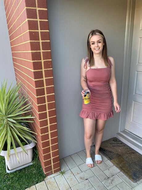 Blondie Dumbo pornstar hot pics