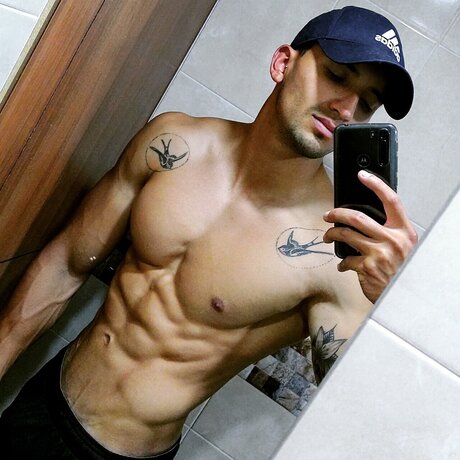 DAVID TORRES model top pictures