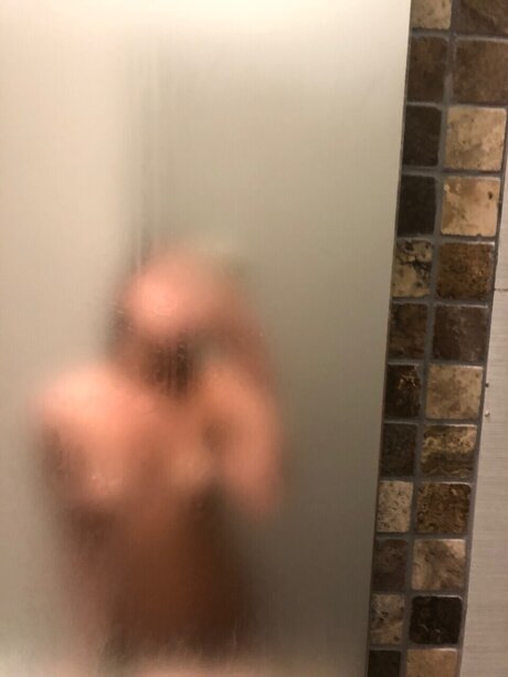 Arielle Nova star photos