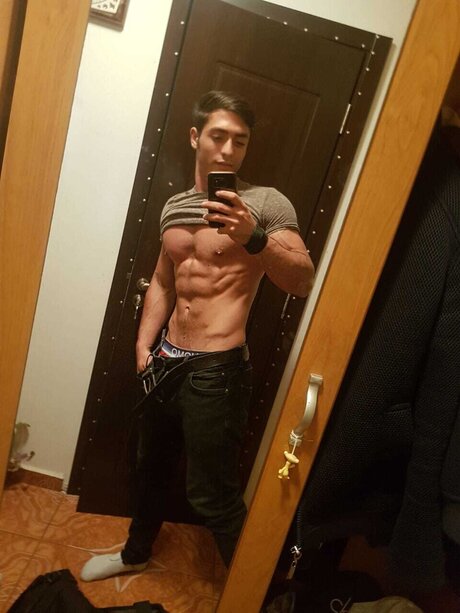 SirLogan pornstar pretty images