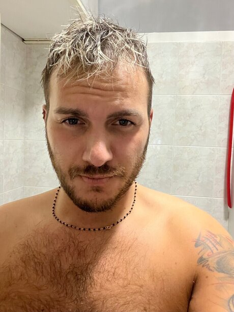 MR L high quality model gallery