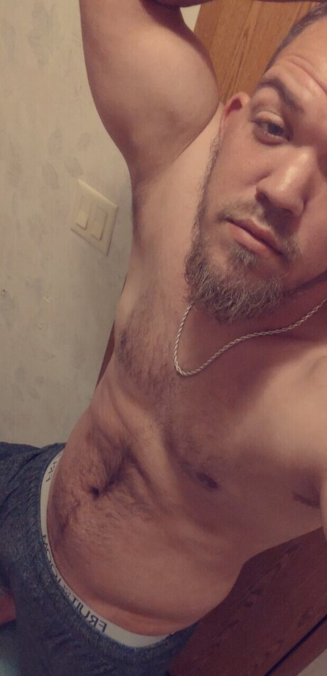 Stacked2Jacked28 model xxx photo