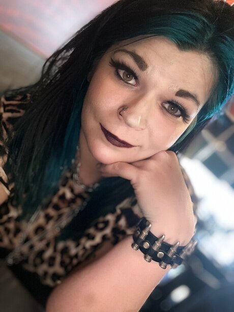 SusanSyn porn actress gallery