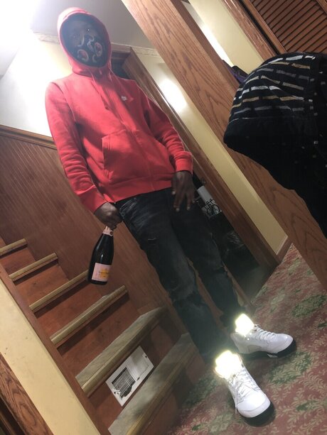 MykeMyke star nice pic