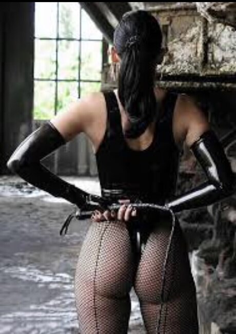 SweetF actress picture