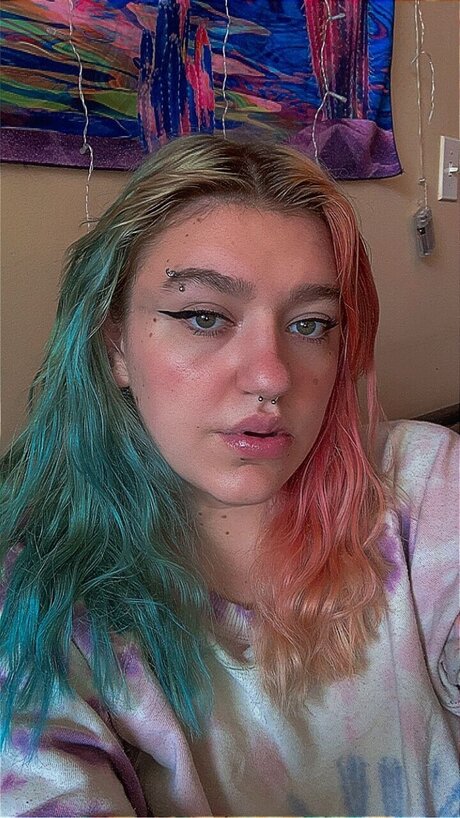 Audrey Madison pornographic model pictures