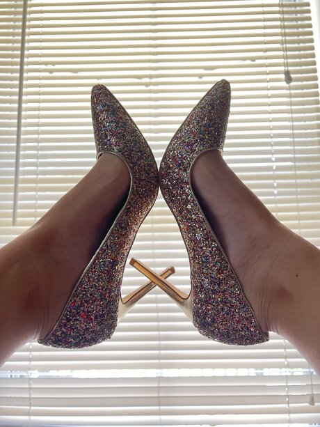 Riley Rose star art photos