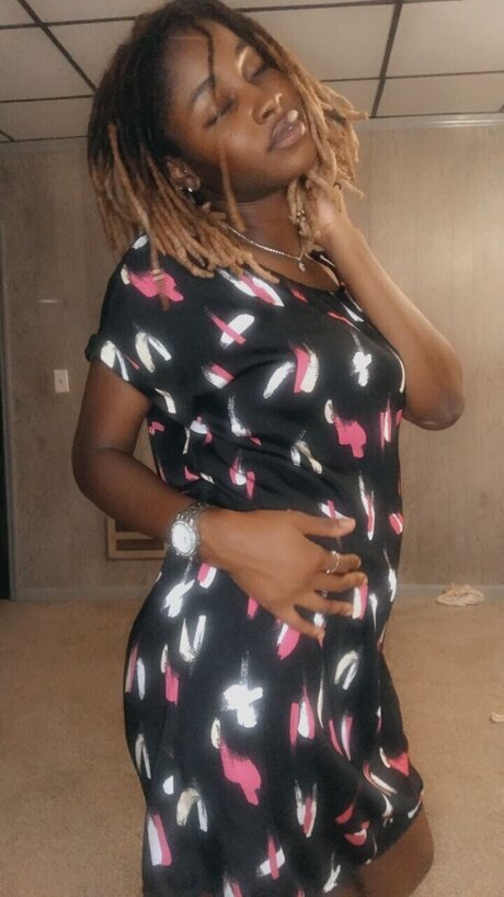 I juicyy naked star images