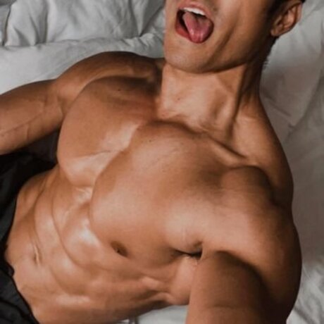 BOTTY HUNTER model pornographic image