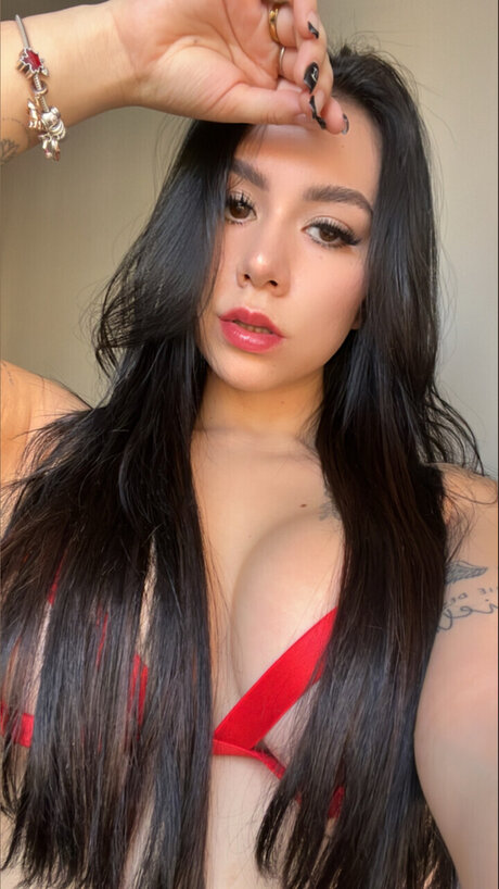 Valeri_ hot actress gallery