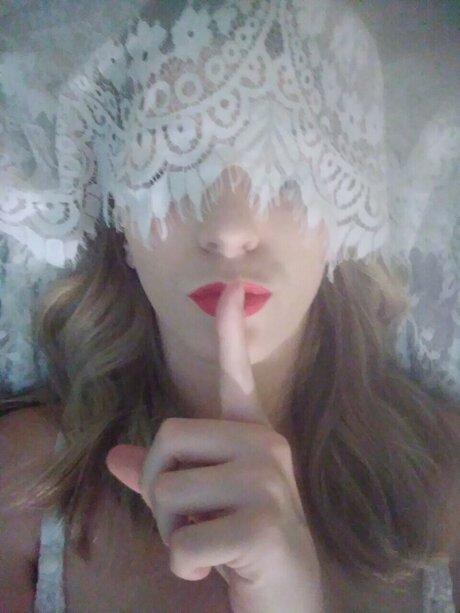 Melaina Night pornstar hd pictures