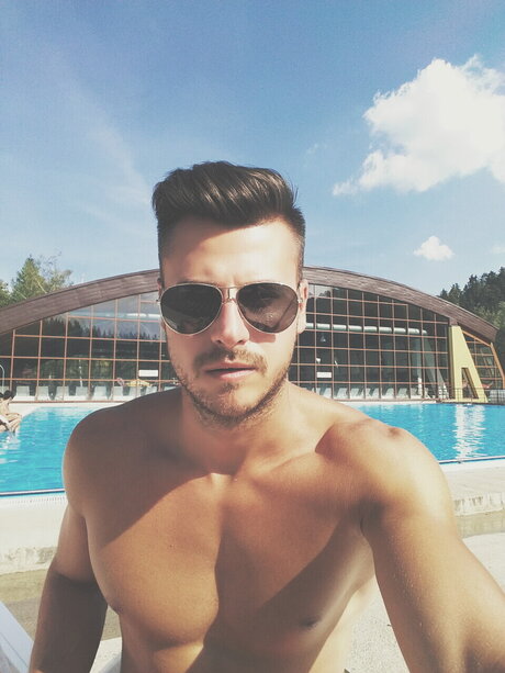 Green Fit hot pornstar photo