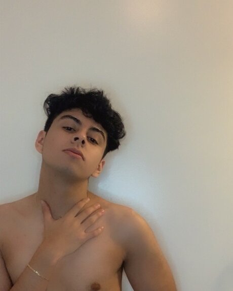 martin star nude gallery