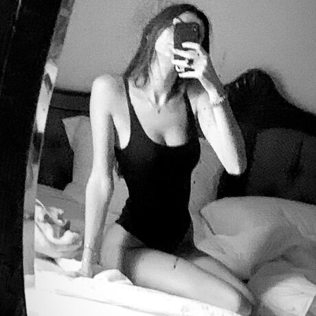 Olimpia high quality model photos