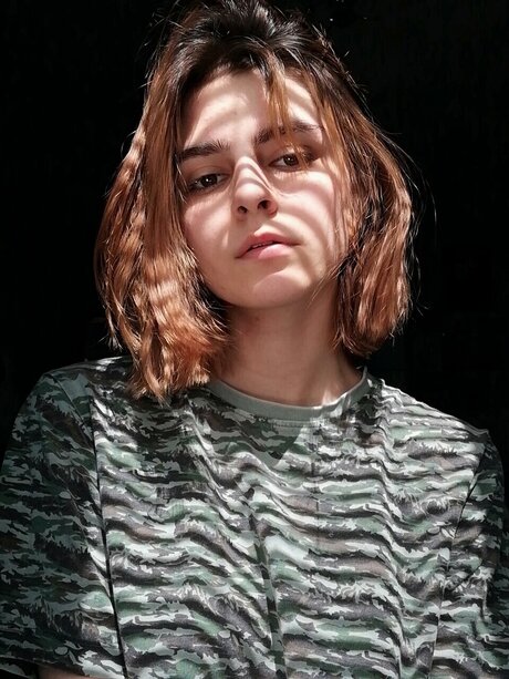 Ruru Chan model xxx pic