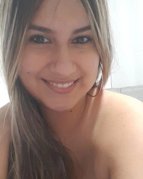 CarolineG model nudes image