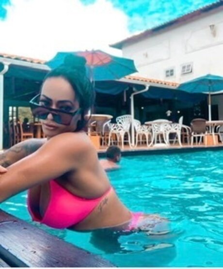 Maviebel model free galleries