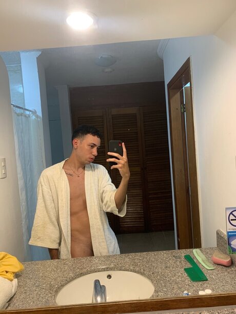 Angel Torrealba art model galleries