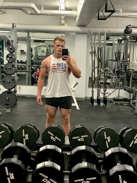 Mr 9incher art actress gallery