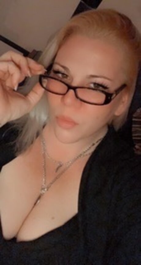 Deanylove perfect star pics