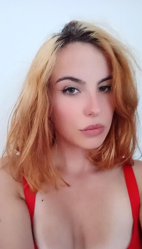 Fanny model pretty image