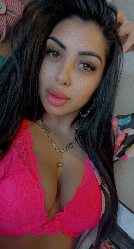 Cristinababy exclusive actress photo