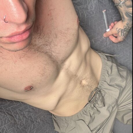 Santi M naked actress picture