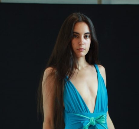 Laura traviesa model best picture