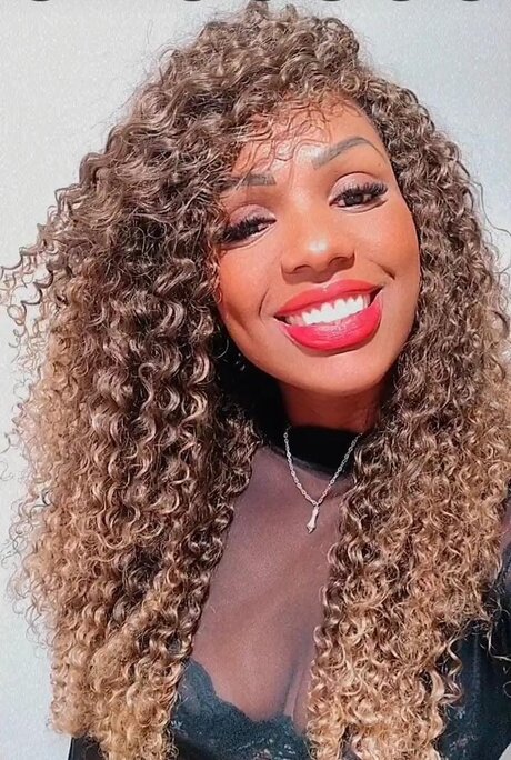 Bombom beautiful pornstar pics