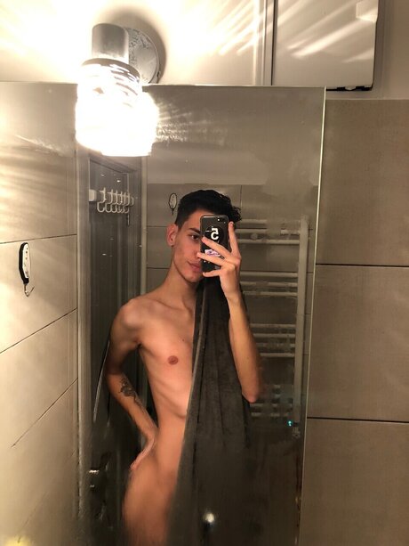 twink21 model exclusive archive