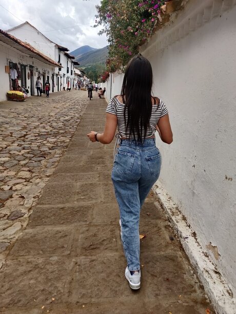 Stephanny Romero star nice photo