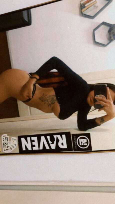 Malena naked model galleries