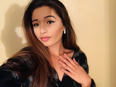 Izzy Marie sex star pics