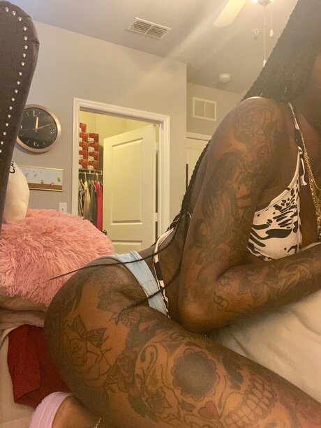 JalahB high quality model gallery