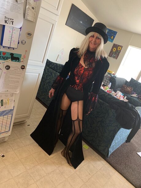 Tantalizing Enchantress xxx model img